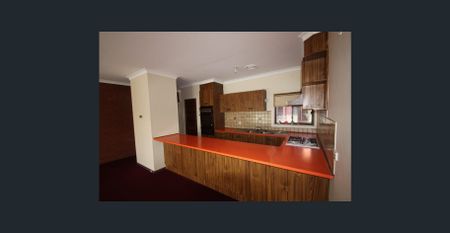 Charming 2 Bedroom Brick Home with Sun Filled Garden in Brunswick East - Photo 3