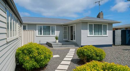 Kauri Street, Havelock North - Photo 3
