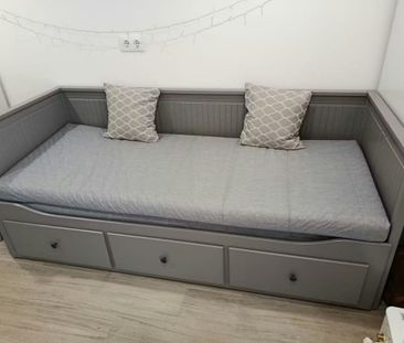 Carrer Elcano, Santa Coloma de Gramenet, Catalonia 08923 - Photo 5