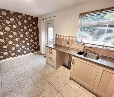 3 bed semi-detached house to rent in NE8 - Photo 5