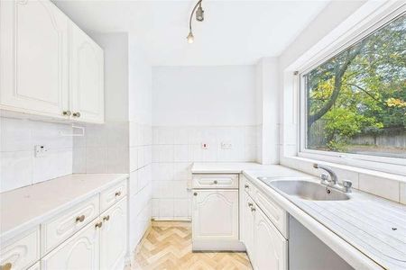 Fernley Court, Maidenhead, Berkshire, SL6 - Photo 5