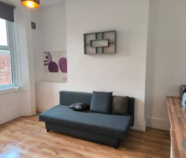 Studio Flat, Upper Hill Street, L8 - Photo 4