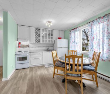 For Lease - 1068 Lillian Street, Toronto, Ontario - Photo 6