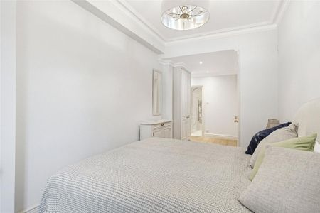 3 bedroom flat to rent - Photo 4