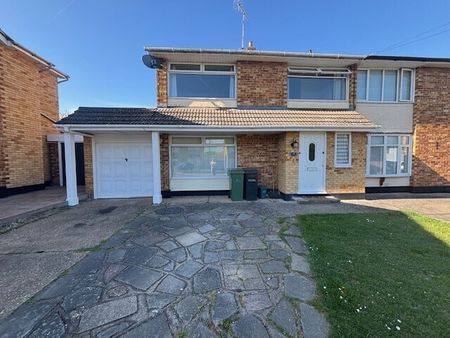40, Witham, CM8 - Photo 5
