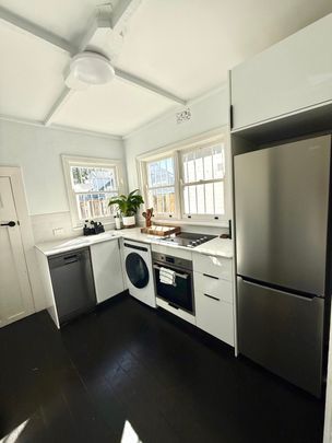 Paddington - Photo 1