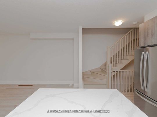 For Lease - 579 Wedgewood Drive, Burlington, Ontario - Photo 1