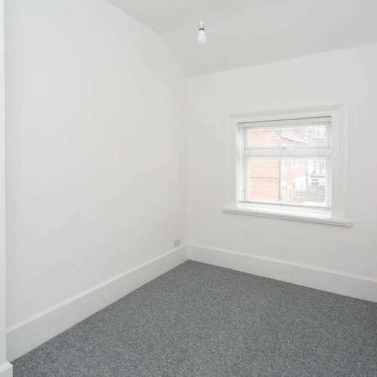 Leavesden Road, Wd, Watford, WD24 - Photo 1