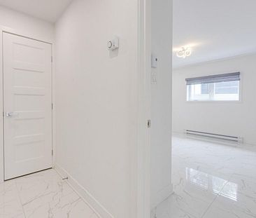 Appartement à louer - Laval (Chomedey) (Autres) - Photo 4