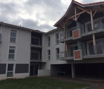 Location Appartement 3 pièces 61m² - Photo 6