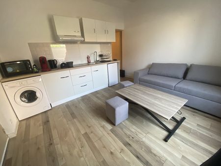 Location Appartement 2 pièces 29m² NARBONNE 11100 - Photo 3