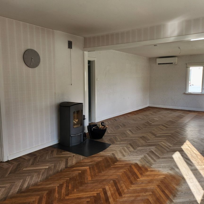 Svarvaregatan, Tyringe - Foto 1