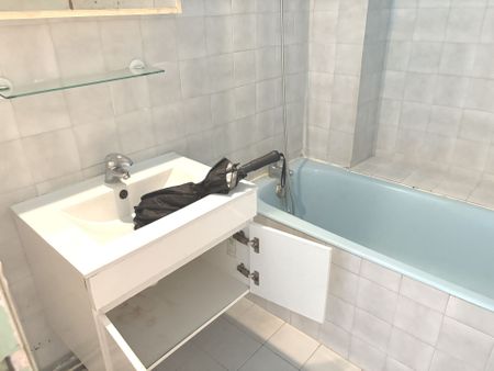 Appartement - 48m² - Photo 3