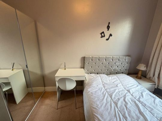 Ashvale Place, Aberdeen - Photo 1