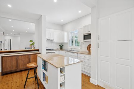 194 High St, North Willoughby NSW 2068 - House For Rent | Domain - Photo 4