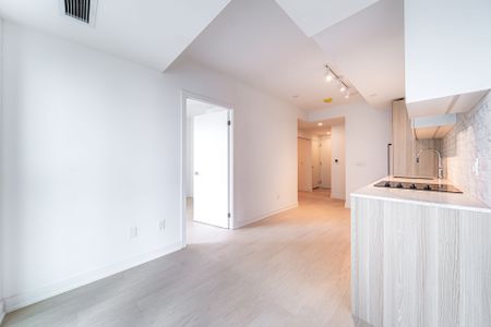 For Lease - 252 Church Street Unit# 3209, Toronto, Ontario - Photo 2