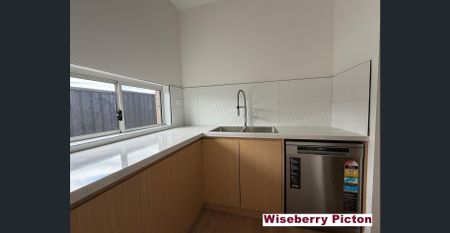 Brand new property !!! - Photo 5