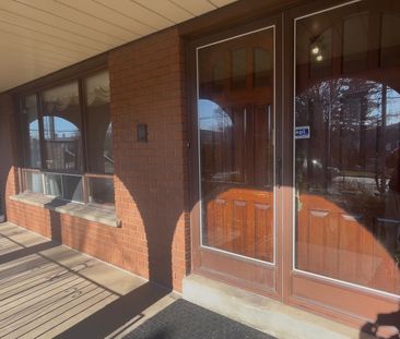 For Lease - 639 Royal York Road, Toronto, Ontario - Photo 3