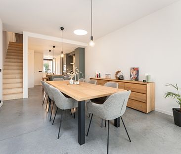 Toffe woning met 2slpks, garage én uitweg! - Foto 5