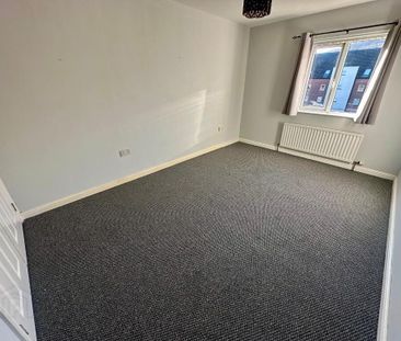 5 Glenmount Courtyard, Newtownabbey, BT36 7QG - Photo 4