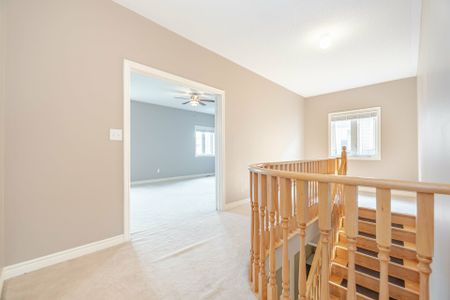 For Lease - 422 Hidden Trail, Oakville, Ontario - Photo 4