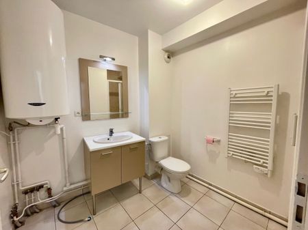 Location Appartement 2 pièces 43m² LA RICHE 37520 - Photo 3