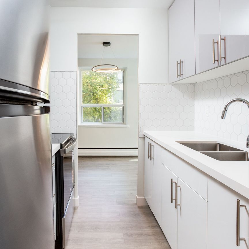 For Lease - 5 Hill Heights Road Unit# 107, Toronto, Ontario - Photo 1