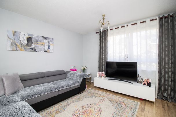 Rothbury Cottages, SE10, London - Photo 1