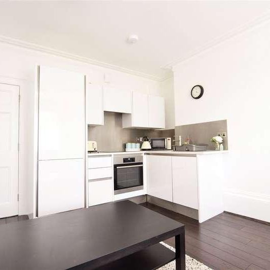 Kings Road, Reading, Berkshire, RG1 - Photo 1