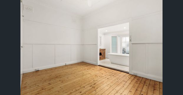 Family Retreat in superior location - Photo 1