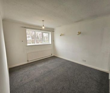 3 bedroom detached house to rent - Photo 4