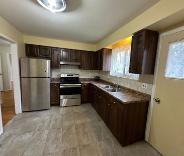 For Lease - 278 Pine Drive, Barrie, Ontario - Photo 5