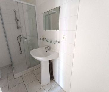 Location Appartement 1 pièce 32m² MONT DE MARSAN 40000 - Photo 3