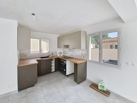 House - Photo 3