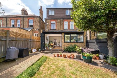 5 bedroom house in East Sheen - Photo 2