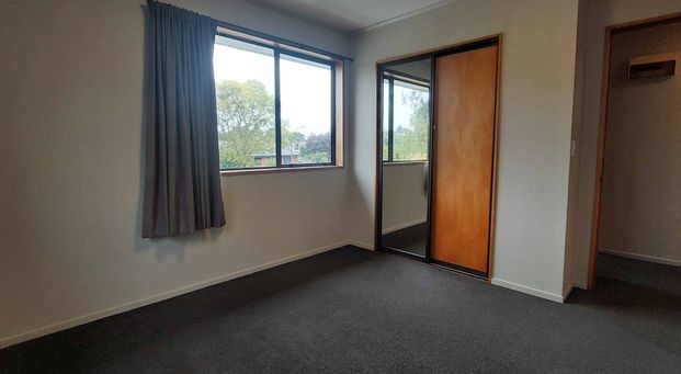 Tidy Two-Bedroom Home in a Quiet Timaru Neighbourhood - Photo 1