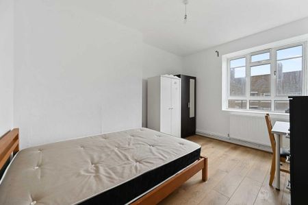 4 bedroom flat to rent - Photo 4