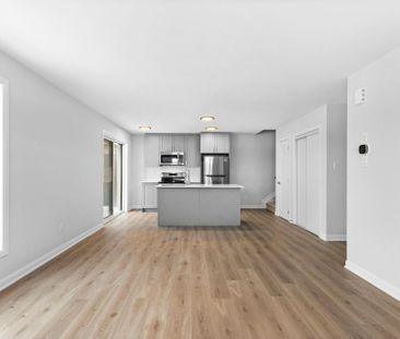 For Lease - 801 Glenroy Gilbert Drive Unit# 11, Barrhaven, Ontario - Photo 4