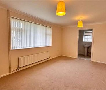 Church Gardens, West Row, Bury St. Edmunds, IP28 - Photo 2