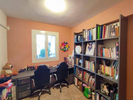 3 room luxury Apartment for rent in Oliva, Valencia - Photo 2