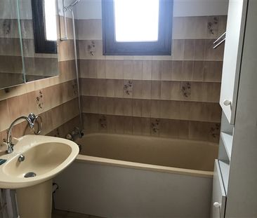 Location Appartement 3 pièces 65m² MONISTROL SUR LOIRE 43120 - Photo 3