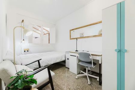 Carrer de Ramiro de Maeztu, Valencia, Valencian Community 46022 - Photo 3