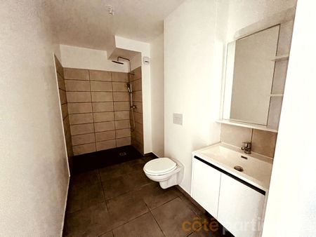 Appartement Saint Denis 1 pièce(s) 38.36 m2 - Photo 4