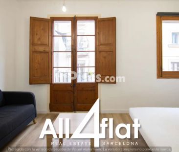 Estudio en alquiler en Carrer de la Lluna - Foto 3