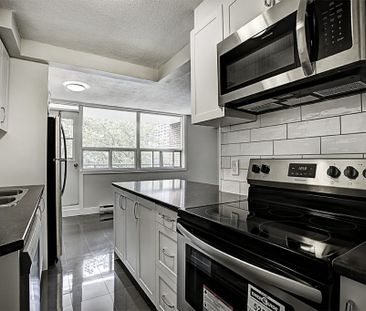 Nelson Manor - Photo 4