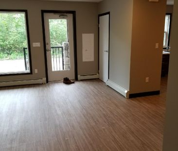 Thoughtfully Designed Accessible Housing for Low-Income Living in Red - Photo 5