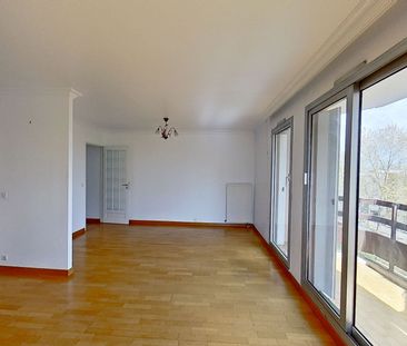 Location Appartement 5 pièces 97m² - Photo 1