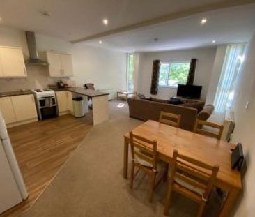 2 bedroom flat to rent - Photo 2