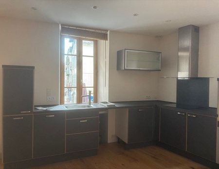 Location Appartement 3 pièces 75m² BAGNERES DE BIGORRE 65200 - Photo 4