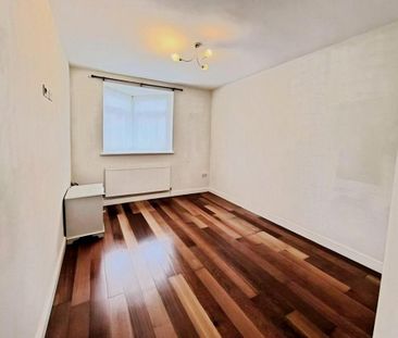 2 bedroom property to rent - Photo 1